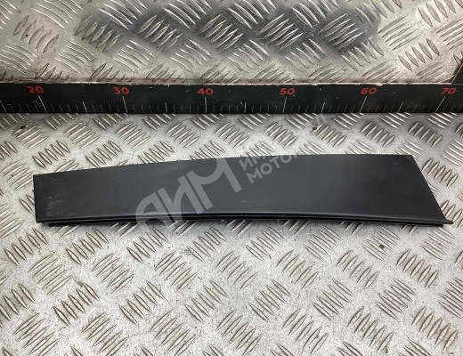 Накладка двери задней левой Volvo V50 (MW) 2003-2007  Volvo V50 V50 (MW) 2003-2007
