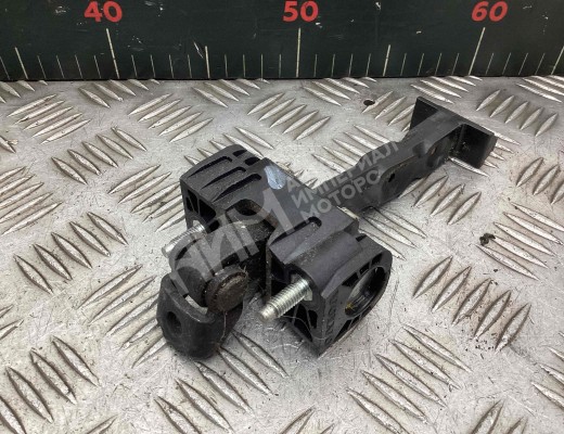 Ограничитель открывания двери задней Volvo V50 (MW) 2003-2007  Volvo V50 V50 (MW) 2003-2007