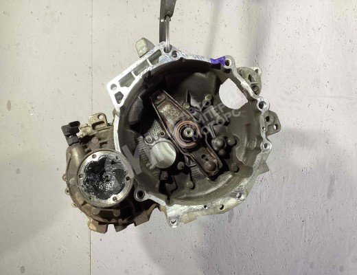 КПП механическая (МКПП) 5-ступенчатая Volkswagen Golf IV (1J) 1997-2004  Volkswagen Golf Golf IV (1J) 1997-2004