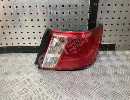 Фонарь задний правый Subaru Impreza III (GH,GR/G12/G22) 2007-2012  Subaru Impreza Impreza III (GH,GR/G12/G22) 2007-2012