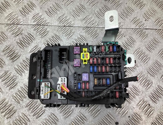 Блок предохранителей Geely Tugella (HPBA4) 2022-2024 рестайлинг  Geely Tugella Tugella (HPBA4) 2022-2024 рестайлинг