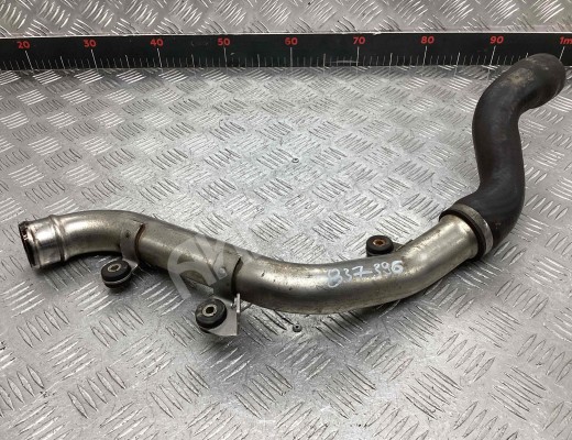 Патрубок интеркулера Opel Astra G 1998-2004  Opel Astra Astra G 1998-2004