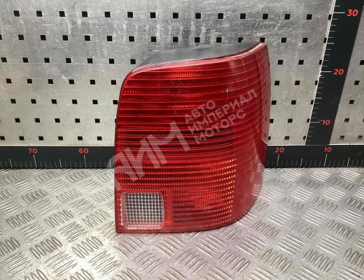 Фонарь задний правый Volkswagen Passat B5 (3B) 1996-2000  Volkswagen Passat Passat B5 (3B) 1996-2000