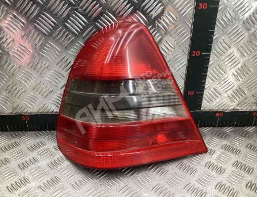 Фонарь задний левый Mercedes C (W202) 1993-1997  Mercedes C C (W202) 1993-1997