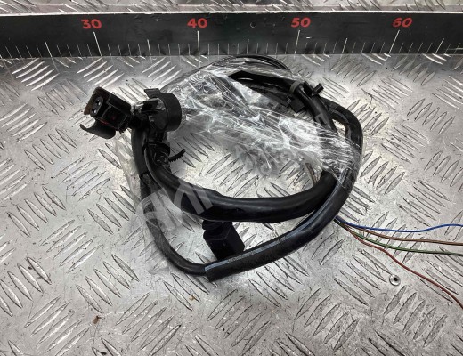 Силовой провод аккумулятора Volkswagen Golf IV (1J) 1997-2004  Volkswagen Golf Golf IV (1J) 1997-2004