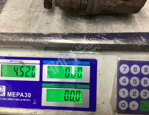 Суппорт передний правый Volkswagen Passat B5 (3B) 1996-2000  Volkswagen Passat Passat B5 (3B) 1996-2000