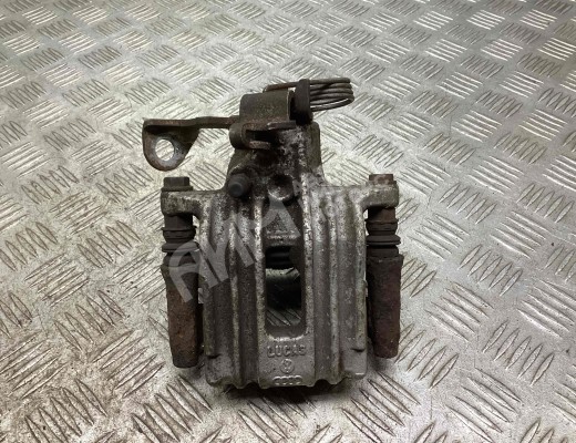 Суппорт задний левый Volkswagen Passat B5 (3B) 1996-2000  Volkswagen Passat Passat B5 (3B) 1996-2000