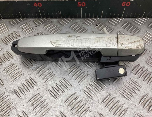 Ручка наружная задняя правая Toyota Avensis II (T250) 2003-2008  Toyota Avensis Avensis II (T250) 2003-2008