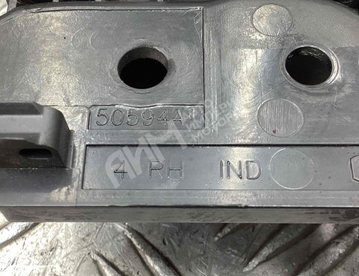 Ручка внутренняя задняя правая Toyota Avensis II (T250) 2003-2008  Toyota Avensis Avensis II (T250) 2003-2008
