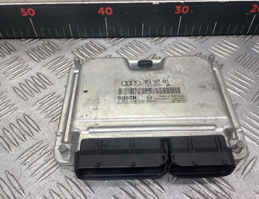 Блок управления двигателем Audi A4 B6 (8EC, 8E5) 2000-2004  Audi A4 A4 B6 (8EC, 8E5) 2000-2004