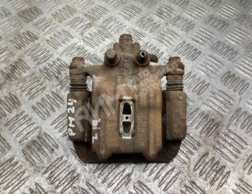 Суппорт задний правый Honda CR-V II (RD8, RD9) 2004-2006 рестайлинг  Honda CR-V CR-V II (RD8, RD9) 2004-2006 рестайлинг