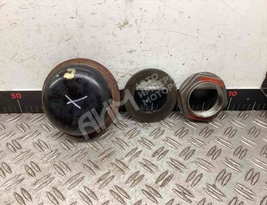 Гайка ступицы Renault Magnum E-TECH II 1997-2000  Renault Magnum Magnum E-TECH II 1997-2000