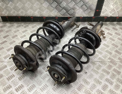 Стойка передняя левая Ford Focus I 2001-2005 рестайлинг  Ford Focus Focus I 2001-2005 рестайлинг