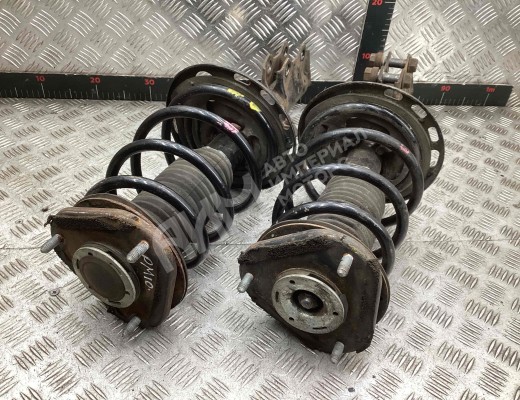 Стойка передняя левая Toyota Avensis III (T270) 2008-2015  Toyota Avensis Avensis III (T270) 2008-2015