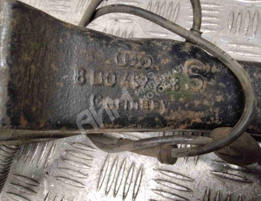 Кулак поворотный правый Audi A4 B5 (8D) 1994-1999  Audi A4 A4 B5 (8D) 1994-1999