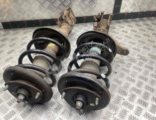 Стойка передняя левая Honda CR-V II (RD8, RD9) 2004-2006 рестайлинг  Honda CR-V CR-V II (RD8, RD9) 2004-2006 рестайлинг