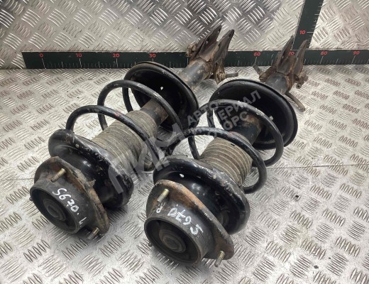 Стойка передняя левая Subaru Forester I (S10) 1997-2002  Subaru Forester Forester I (S10) 1997-2002