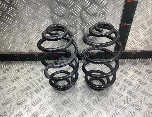 Пружина задняя Volkswagen Passat B5 (3B) 1996-2000  Volkswagen Passat Passat B5 (3B) 1996-2000