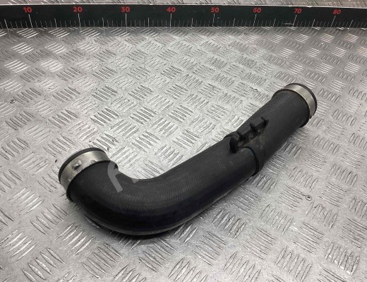Патрубок интеркулера Volkswagen Touran I (1T) 2003-2006  Volkswagen Touran Touran I (1T) 2003-2006