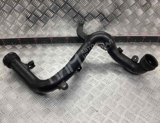 Патрубок интеркулера Volkswagen Touran I (1T) 2003-2006  Volkswagen Touran Touran I (1T) 2003-2006