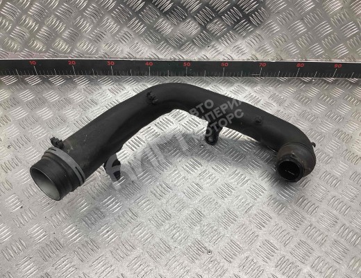 Патрубок интеркулера Volkswagen Touran I (1T) 2003-2006  Volkswagen Touran Touran I (1T) 2003-2006