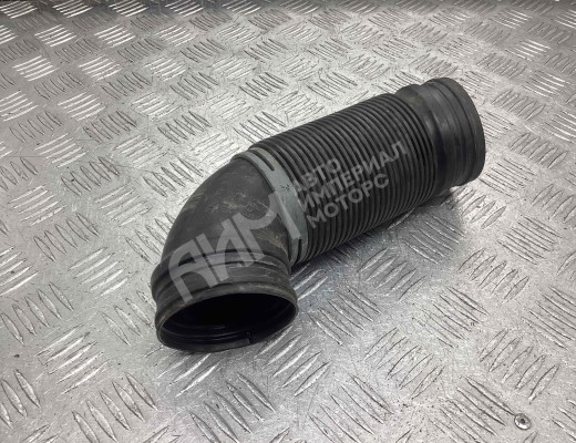 Патрубок воздушного фильтра Volkswagen Touran I (1T) 2003-2006  Volkswagen Touran Touran I (1T) 2003-2006