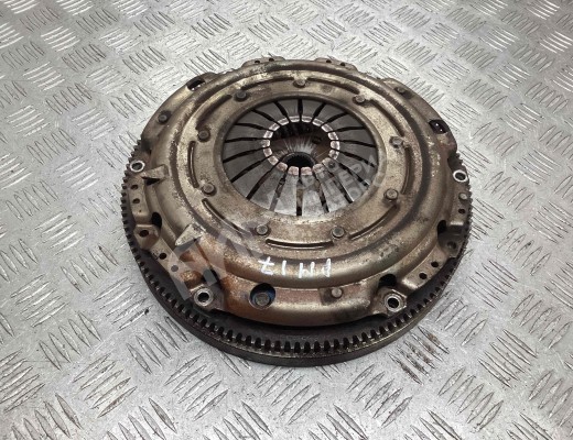 Комплект сцепления Volkswagen Touran I (1T) 2003-2006  Volkswagen Touran Touran I (1T) 2003-2006