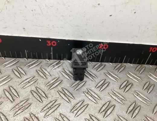 Кнопка стеклоподъемника Renault Midlum I 2000-2006  Renault Midlum Midlum I 2000-2006