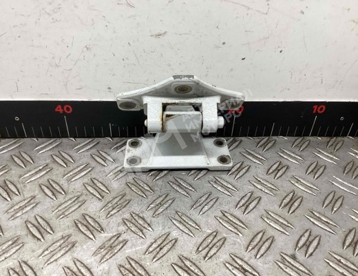 Петля двери передней левой Renault Midlum I 2000-2006  Renault Midlum Midlum I 2000-2006