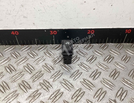 Кнопка стеклоподъемника Renault Midlum I 2000-2006  Renault Midlum Midlum I 2000-2006