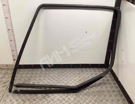 Уплотнитель стекла двери (бархотка) Renault Midlum I 2000-2006  Renault Midlum Midlum I 2000-2006
