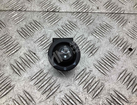 Джойстик регулировки зеркал Ford Focus I 2001-2005 рестайлинг  Ford Focus Focus I 2001-2005 рестайлинг