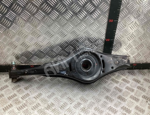 Рычаг задний правый Volkswagen Touran I (1T) 2003-2006  Volkswagen Touran Touran I (1T) 2003-2006