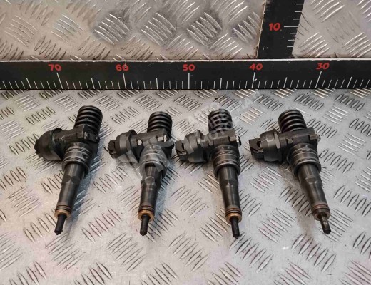 Форсунка Volkswagen Sharan I (7M) 2003-2010 2-й рестайлинг  Volkswagen Sharan Sharan I (7M) 2003-2010 2-й рестайлинг