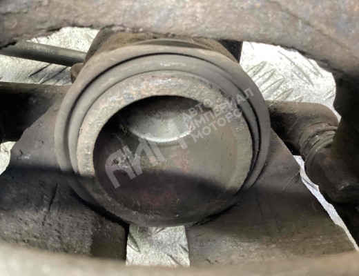 Суппорт передний левый Renault Modus 2004-2012  Renault Modus Modus 2004-2012