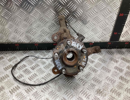 Ступица передняя левая Toyota Avensis II (T250) 2003-2008  Toyota Avensis Avensis II (T250) 2003-2008