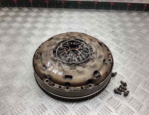 Маховик Opel Vectra C 2005-2009 рестайлинг  Opel Vectra Vectra C 2005-2009 рестайлинг