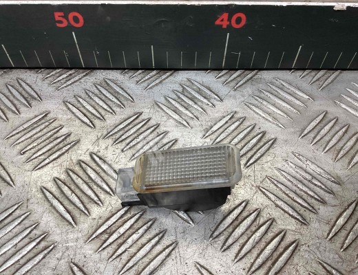 Подсветка порога Volkswagen Passat B5+ (3B) 2000-2005 рестайлинг  Volkswagen Passat Passat B5+ (3B) 2000-2005 рестайлинг