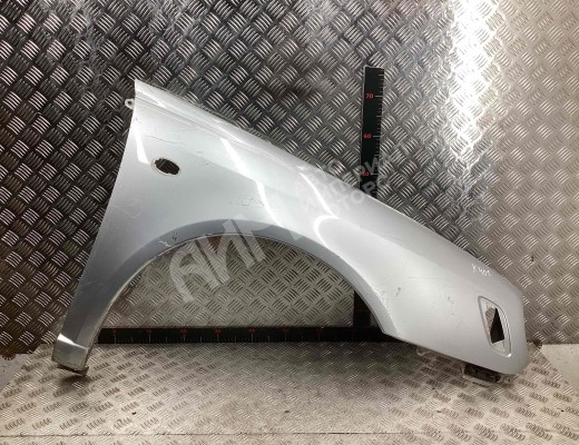 Крыло переднее правое Subaru Impreza II (GG/G11) 2000-2002  Subaru Impreza Impreza II (GG/G11) 2000-2002