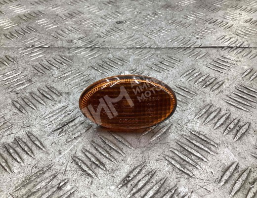 Повторитель передний правый Subaru Impreza II (GG/G11) 2000-2002  Subaru Impreza Impreza II (GG/G11) 2000-2002