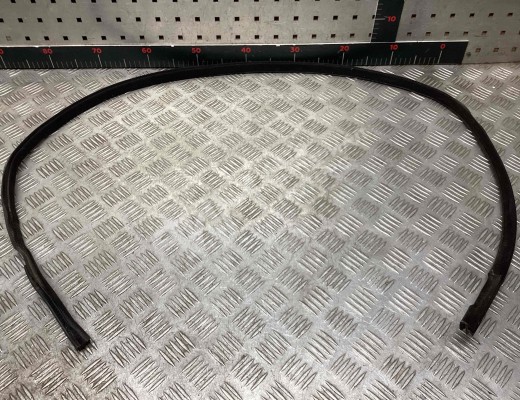 Уплотнитель стекла двери (бархотка) Volkswagen Passat B5+ (3B) 2000-2005 рестайлинг  Volkswagen Passat Passat B5+ (3B) 2000-2005 рестайлинг