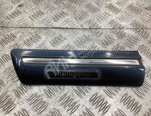 Молдинг крыла переднего левого Mercedes E (W210) 1999-2002 рестайлинг  Mercedes E E (W210) 1999-2002 рестайлинг