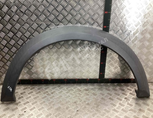 Молдинг крыла переднего правого Land Rover Discovery III (LA) 2004-2009  Land Rover Discovery Discovery III (LA) 2004-2009