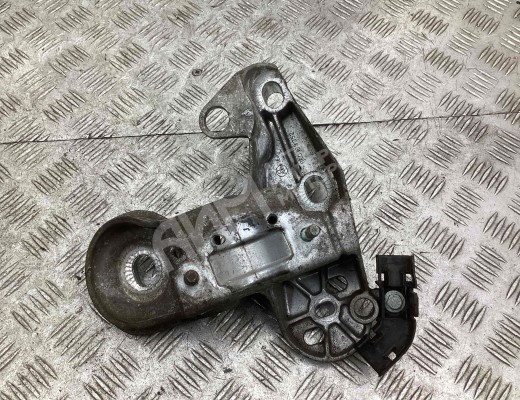 Кронштейн стабилизатора Audi A6 C5 (4B) 2001-2004 рестайлинг  Audi A6 A6 C5 (4B) 2001-2004 рестайлинг