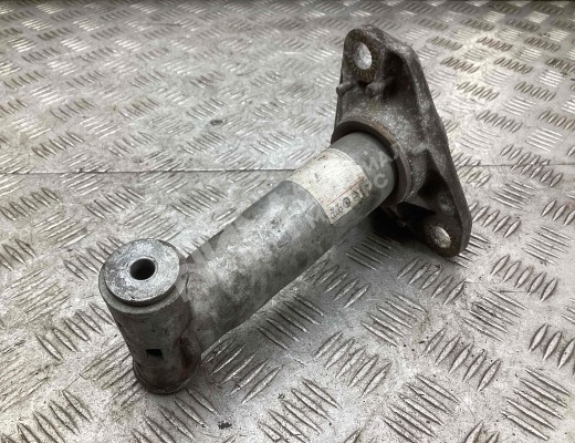 Кронштейн крепления бампера переднего Audi A6 C5 (4B) 2001-2004 рестайлинг  Audi A6 A6 C5 (4B) 2001-2004 рестайлинг