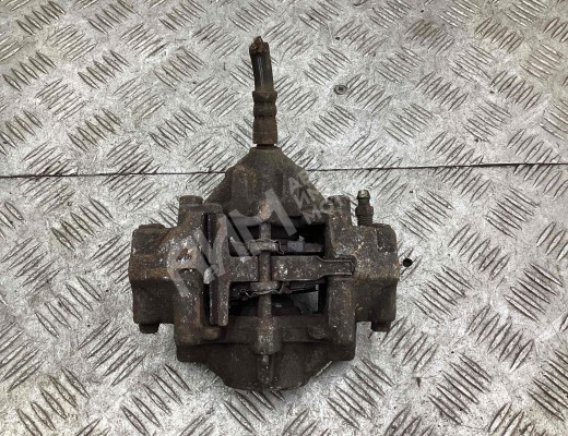 Суппорт задний правый Mercedes C (W203) 2000-2004  Mercedes C C (W203) 2000-2004