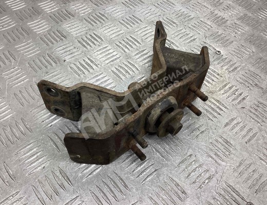 Подушка крепления КПП Kia Sorento I (JC/BL) 2002-2006  Kia Sorento Sorento I (JC/BL) 2002-2006