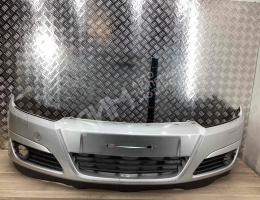 Бампер передний Opel Astra H 2004-2007  Opel Astra Astra H 2004-2007