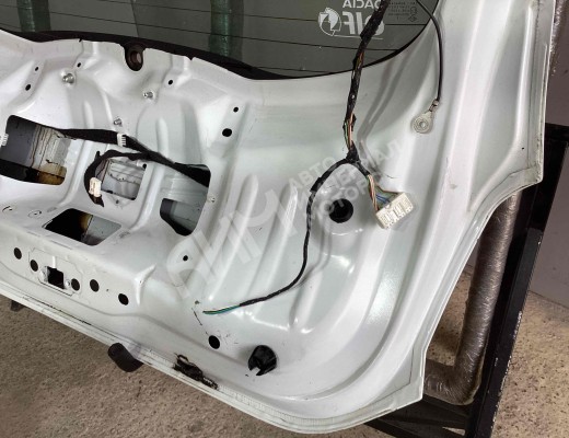 Крышка багажника (дверь 3-5) Dacia Sandero II (B52) 2013-2020  Dacia Sandero Sandero II (B52) 2013-2020