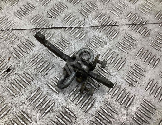 Ограничитель открывания двери передней Iveco Daily III 1999-2006  Iveco Daily Daily III 1999-2006